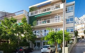 Apartments Makarska
